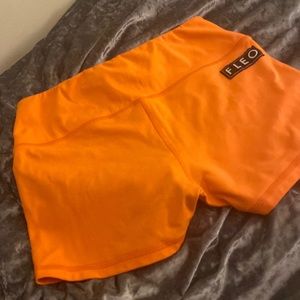 fleo orange shorts